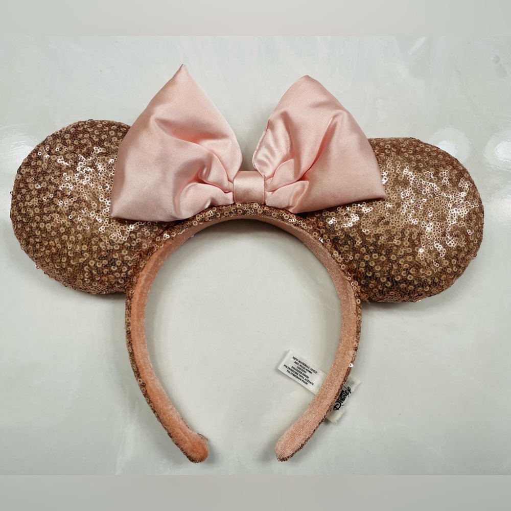 Disney Rose gold Minnie Mouse ears